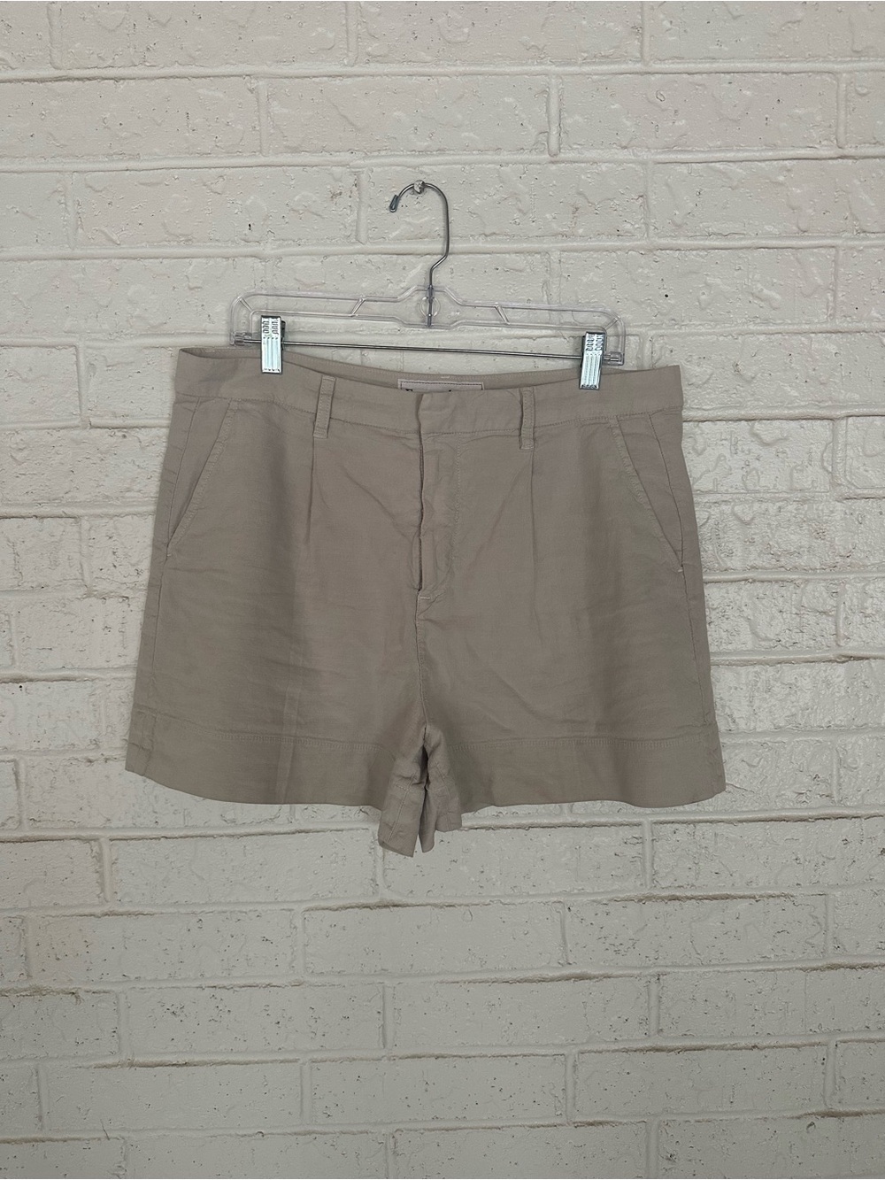 Frank & Eileen Waterford 4.5” Walking Shorts Italian Performance Linen in Cement